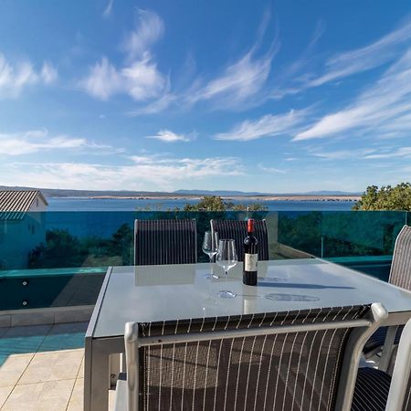 Stunning Apartment In Dramalj With House Sea View Exterior photo